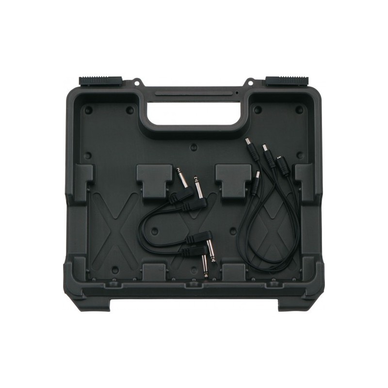 BCB-30 Estuche/Pedalera p/tres pedales compactos  Boss por BOSS